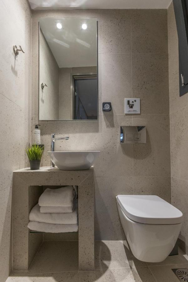Aethir Urban Stay By Raise Атина Екстериор снимка